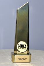 Vorschaubild für Datei:XBIZ Award 2017.jpg